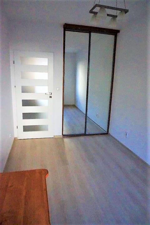 Mieszkanie, 2 pok., 52 m2,   (4)
