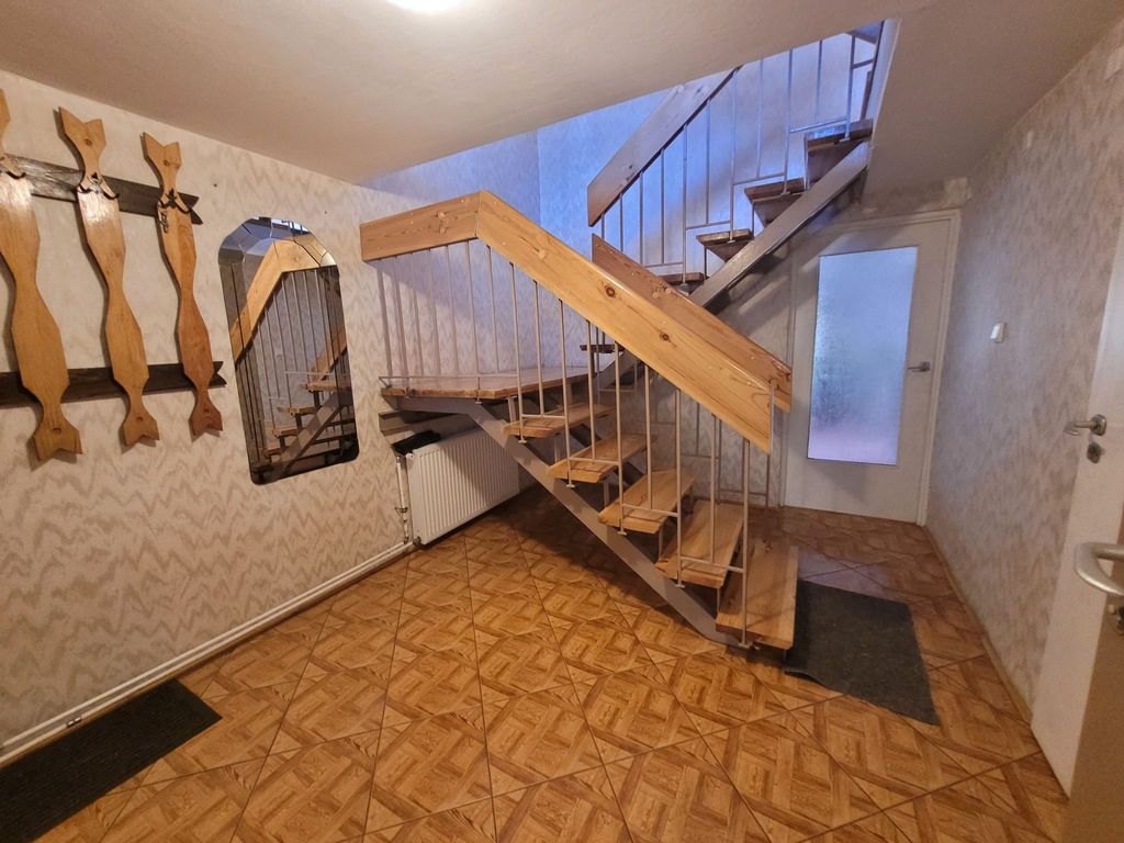 Segment środkowy, 171 m2, Police Dąbrówka (16)