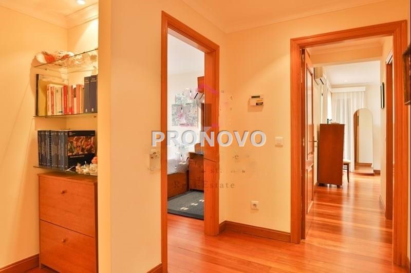 Mieszkanie, 4 pok., 186 m2, Funchal  (11)