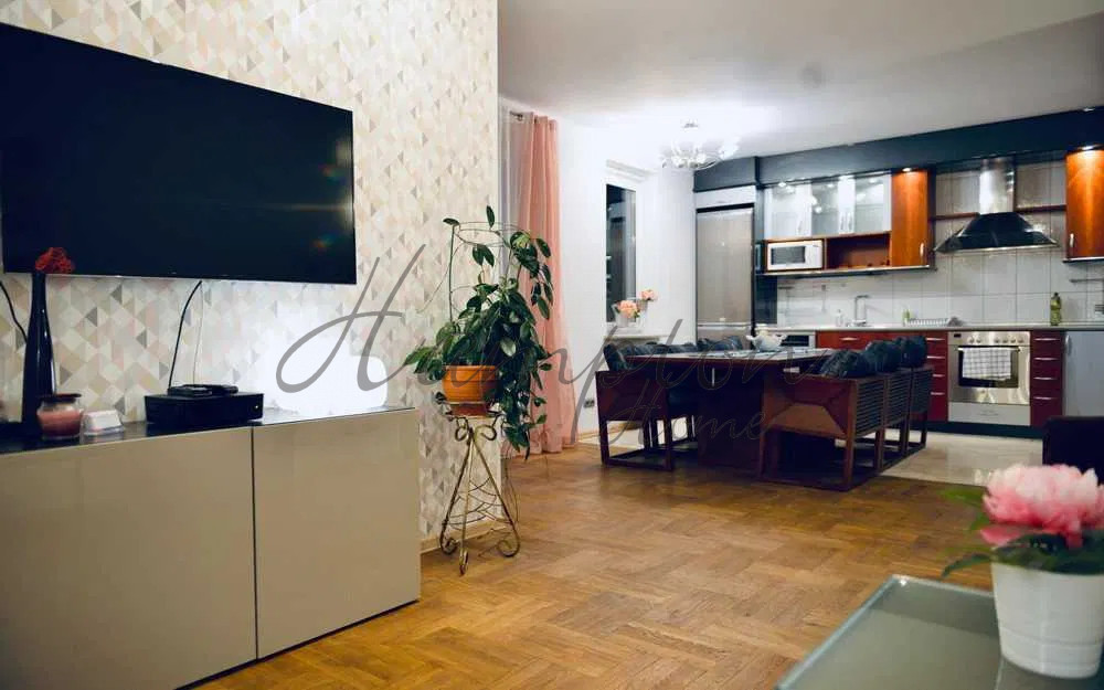 Mieszkanie, 4 pok., 94 m2, Warszawa Śródmieście (1)