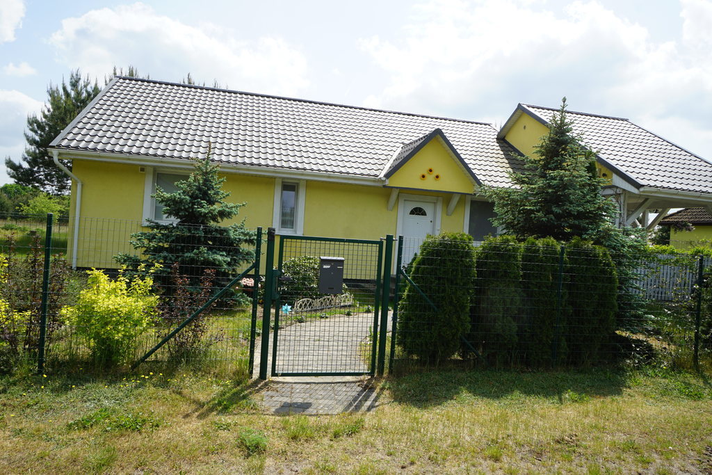 Energooszczędny parterowy dom w Sownie (22)