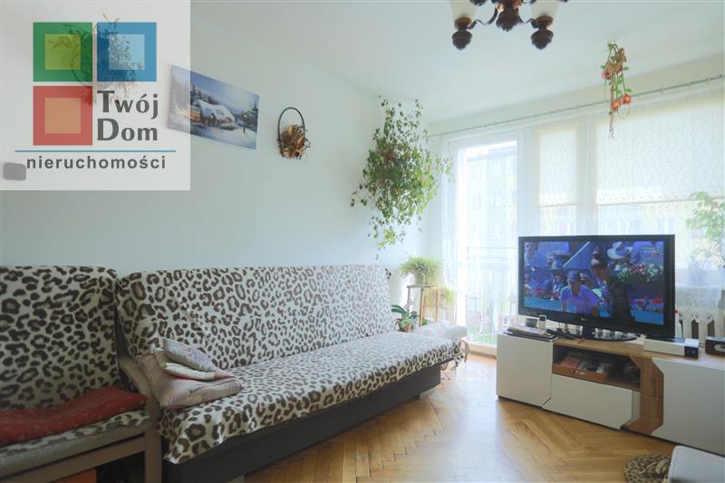 Mieszkanie, 3 pok., 47 m2, Darłowo  (1)