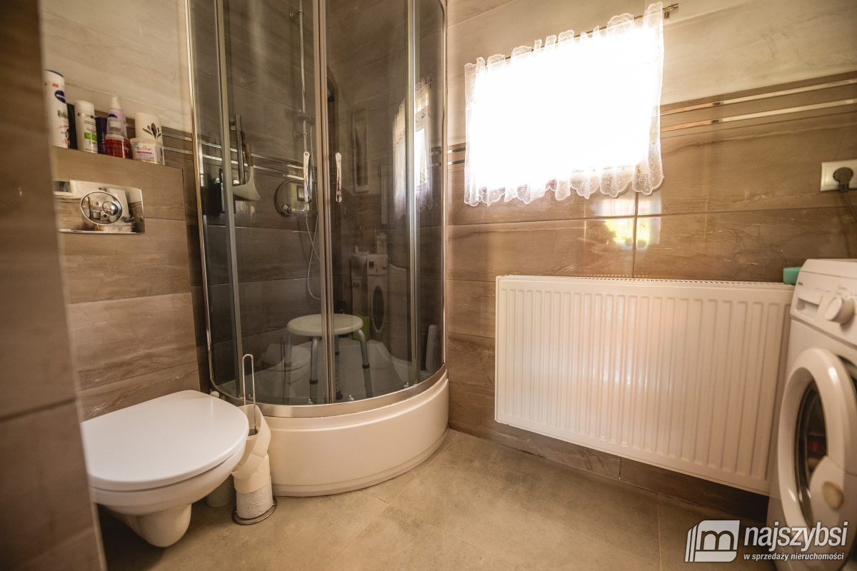 Dom w malowniczej okolicy (12)