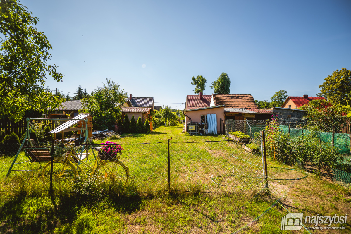 Dom w malowniczej okolicy (17)