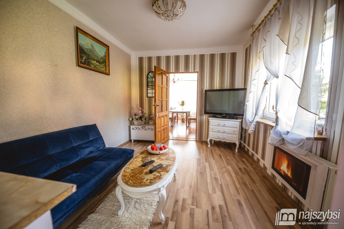 Dom w malowniczej okolicy (4)