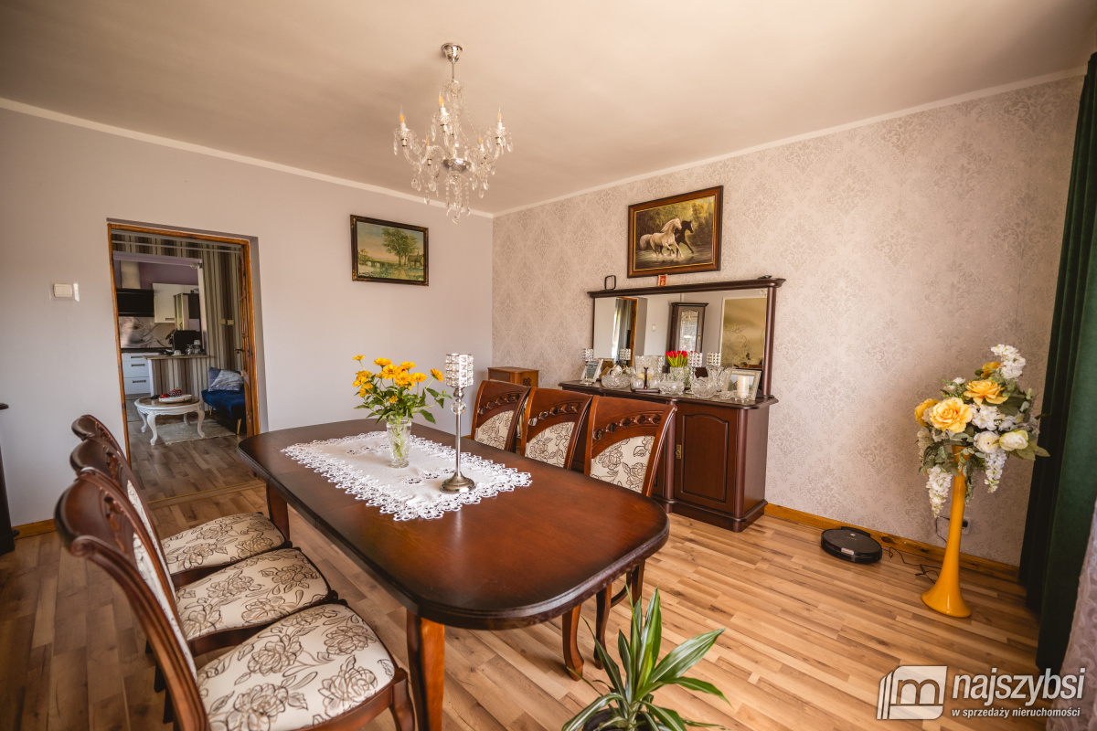 Dom w malowniczej okolicy (5)