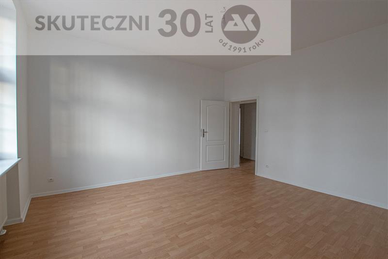 Mieszkanie, 2 pok., 67 m2, Białogard  (3)