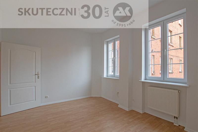 Mieszkanie, 2 pok., 67 m2, Białogard  (4)