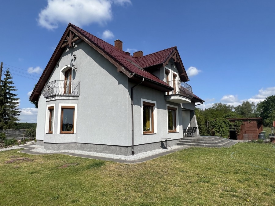 Dom z 2015 roku w otulinie Lasu Pod Szczecinem (14)