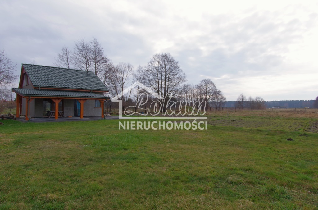 Domek całoroczny nad morzem - mała posiadłość . (12)