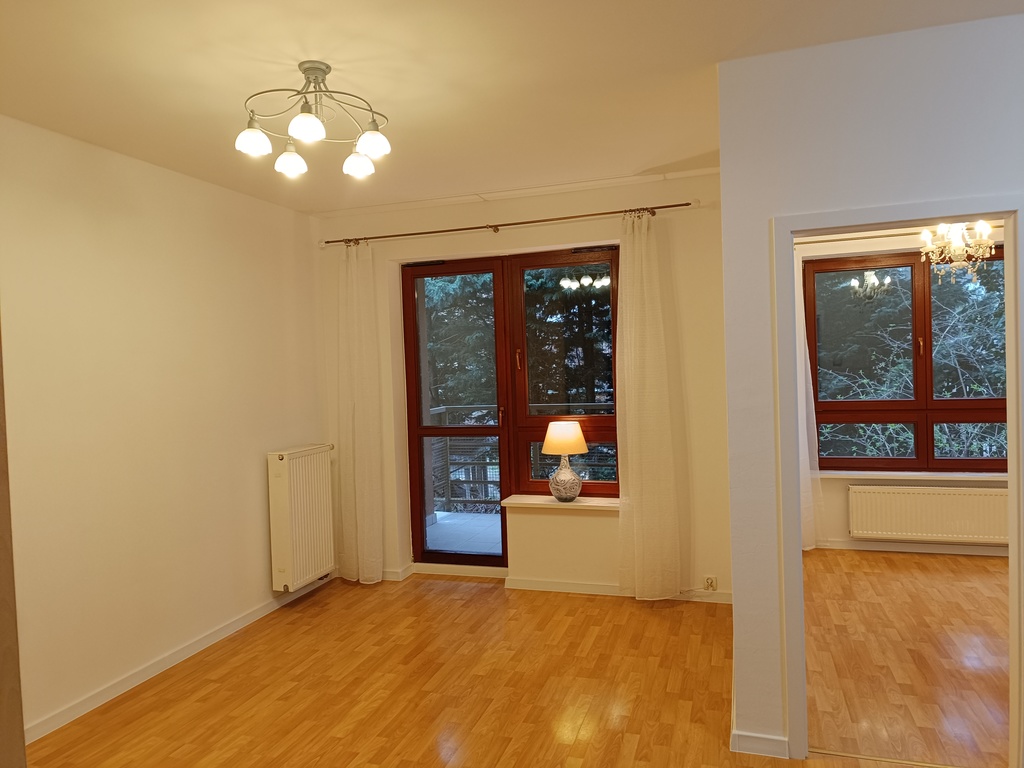 Jasne Błonia - apartament 2-pokojowy z balkonem (2)