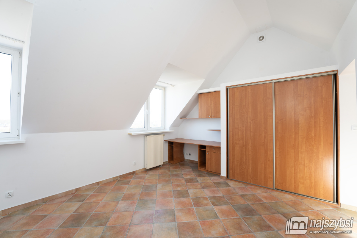 Mieszkanie, 3 pok., 67 m2, Kołobrzeg  (18)