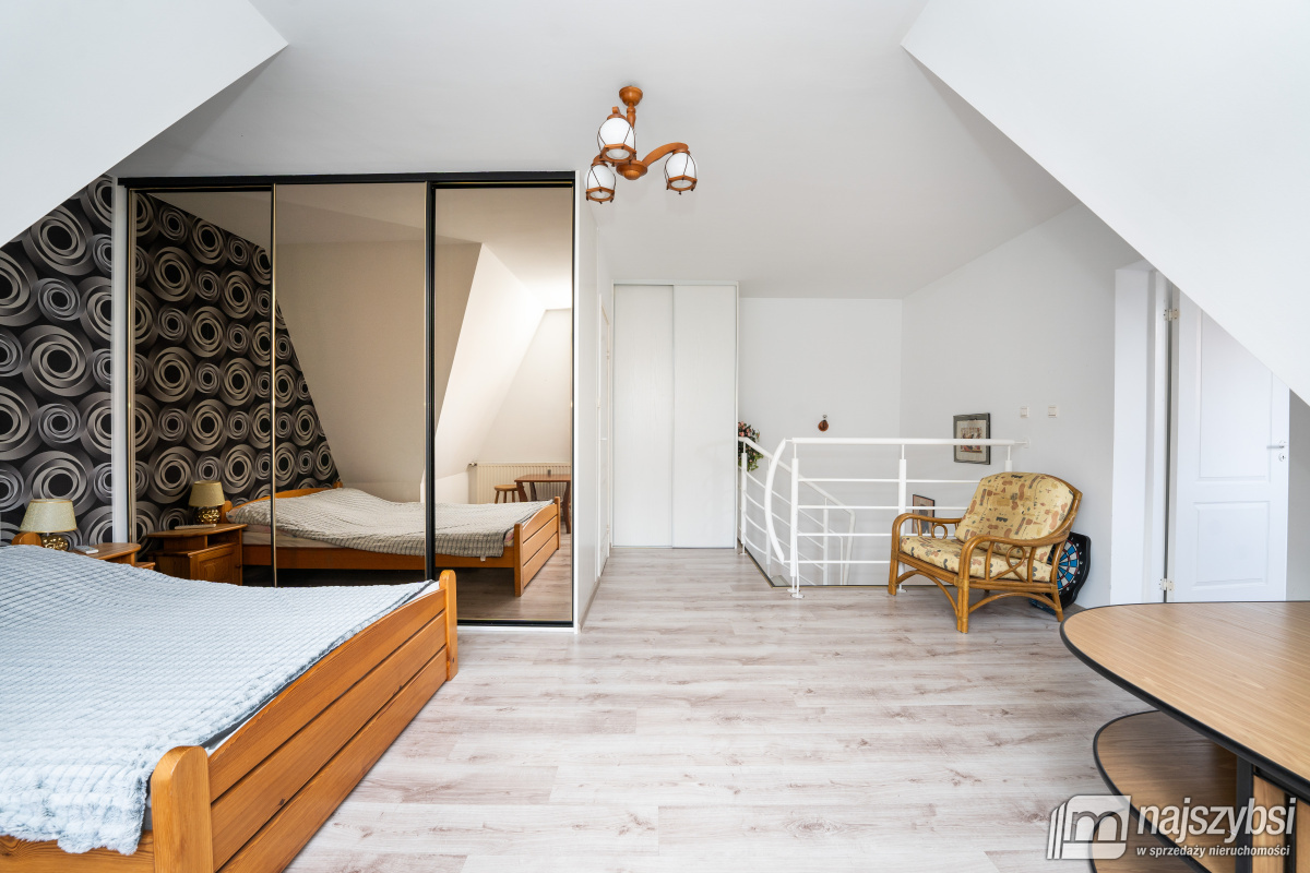 Kołobrzeg - mieszkanie dwupoziomowe ul. Westerplat (15)