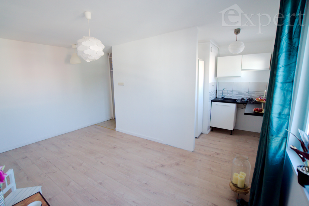 3 pokoje, w samym centrum ul. Wyszyńskiego (11)