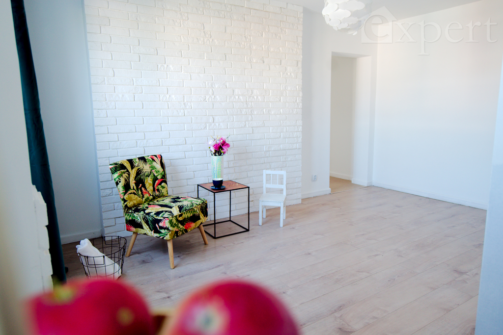 3 pokoje, w samym centrum ul. Wyszyńskiego (25)