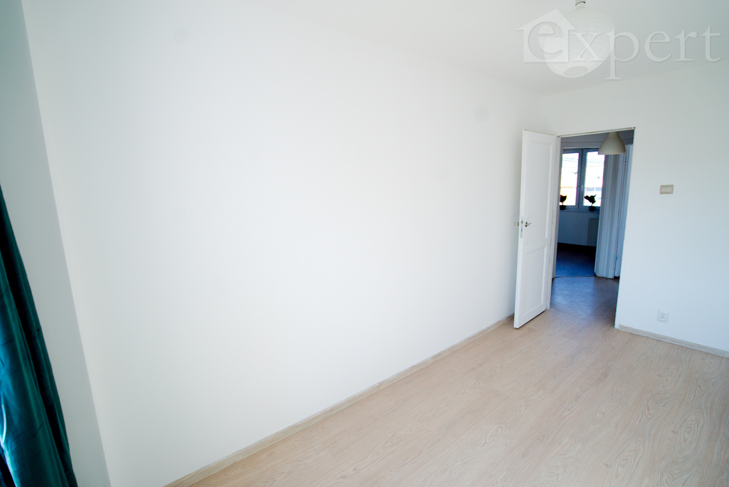 3 pokoje, w samym centrum ul. Wyszyńskiego (20)