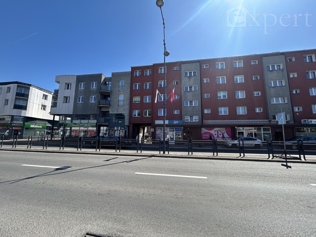 3 pokoje, w samym centrum ul. Wyszyńskiego (1)