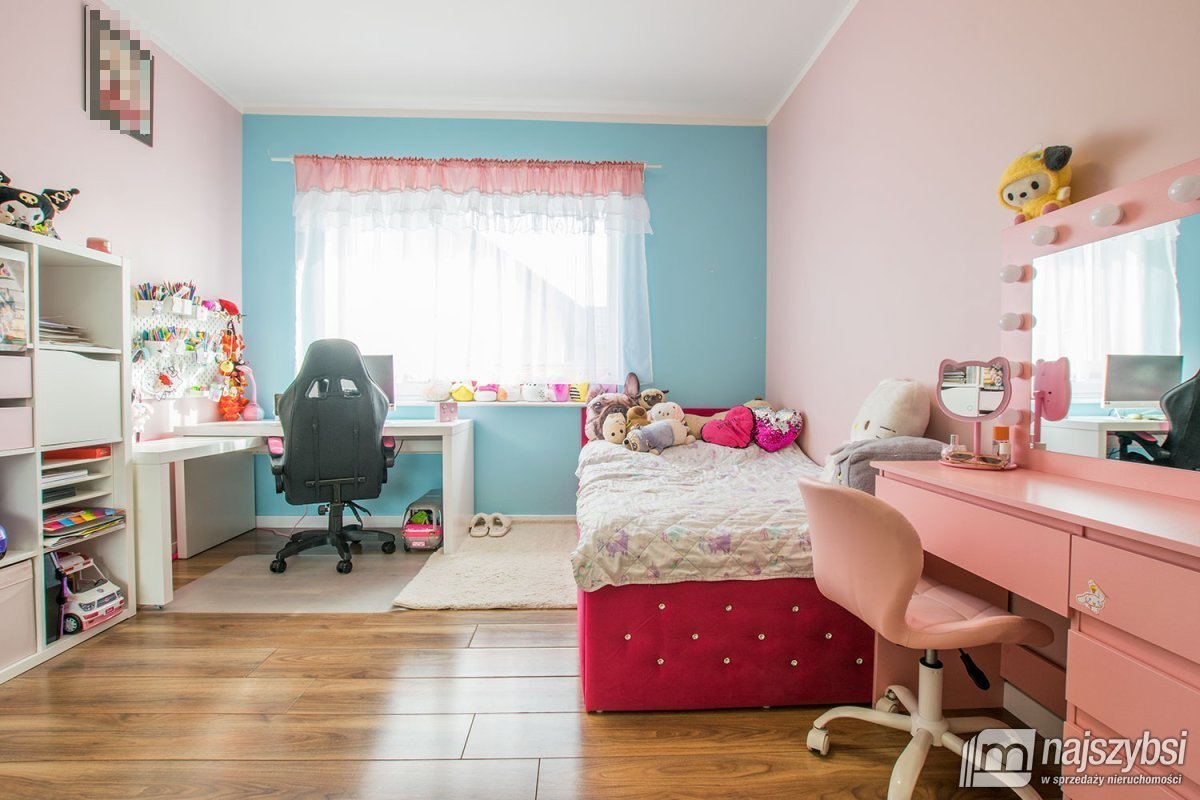 Załom - Nowoczesny dom wolnostojący 217,66m² (13)