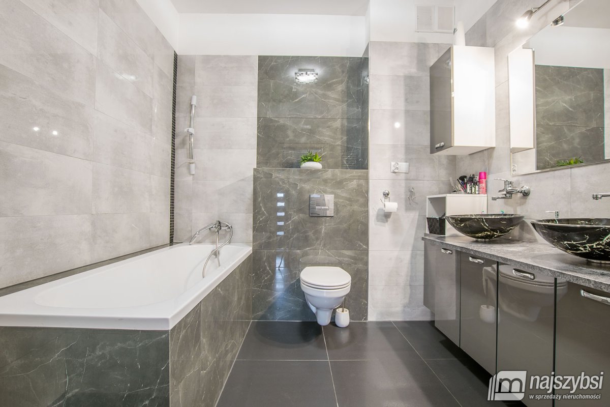 Załom - Nowoczesny dom wolnostojący 217,66m² (15)