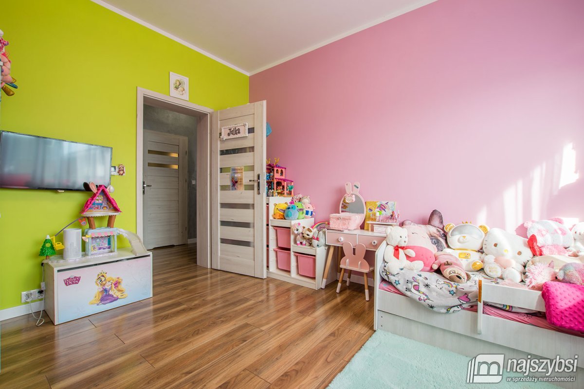 Załom - Nowoczesny dom wolnostojący 217,66m² (17)