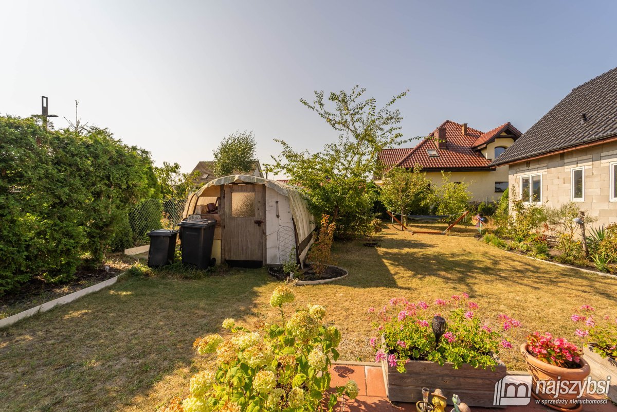 Załom - dom parterowy z bud. usługowym w budowie (11)