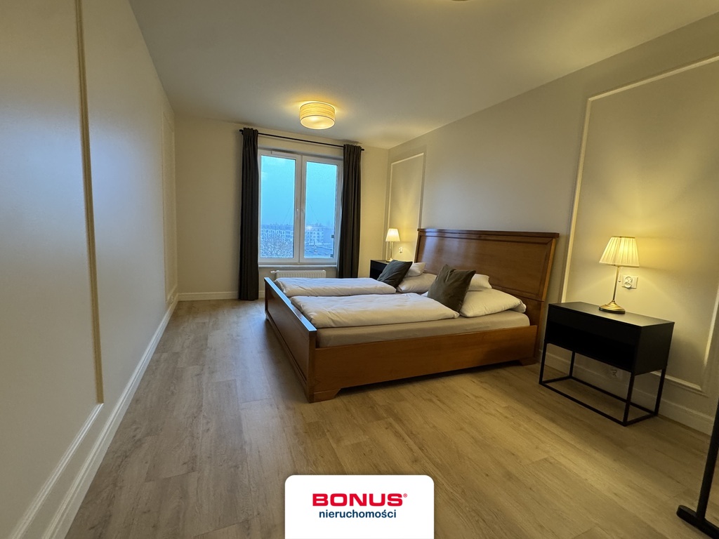 Przestronny  apartament 157,23m2 z dużym tarasem. (8)