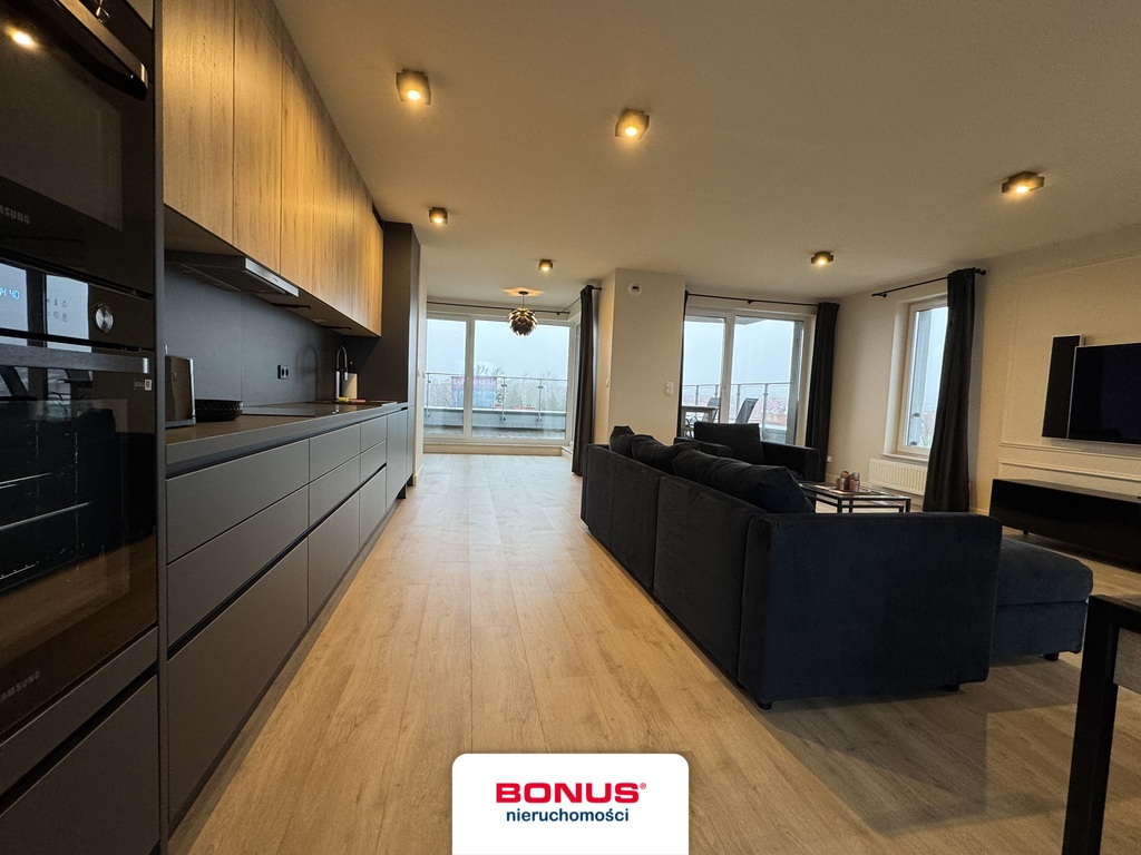 Przestronny  apartament 157,23m2 z dużym tarasem. (10)