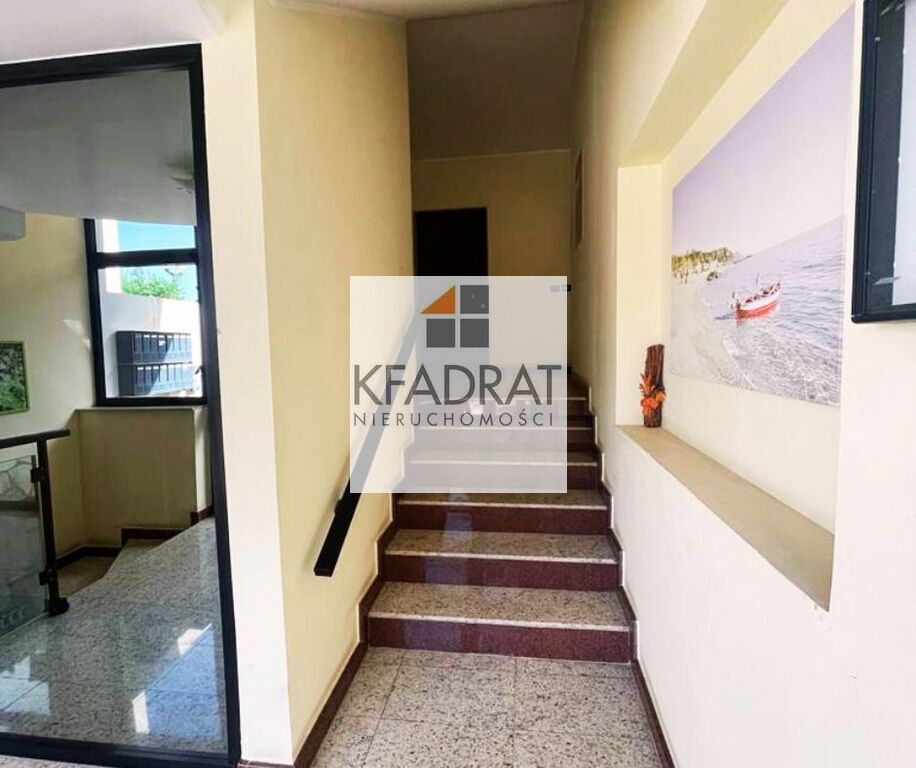 Belvedere Marittimo  5 pokoi 250 od morza . (18)