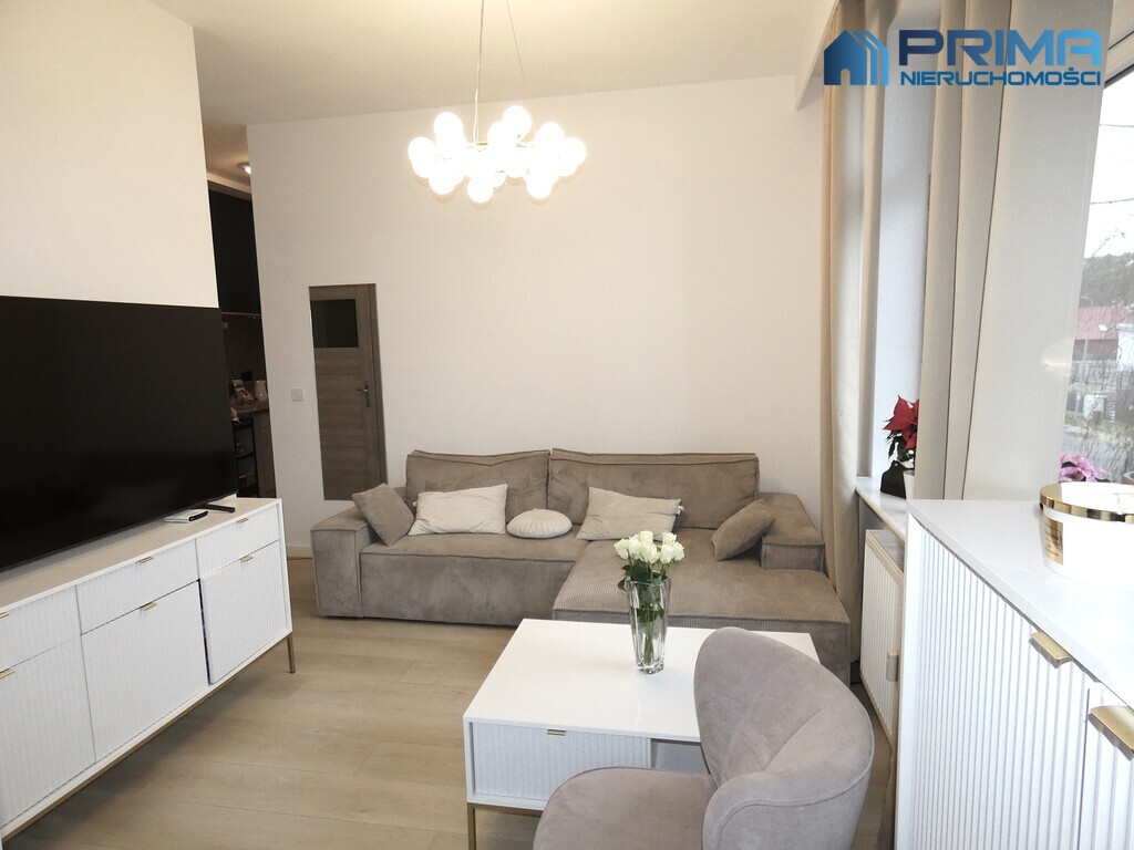 Apartament 3 pokojowy 450 m od morza ! (1)