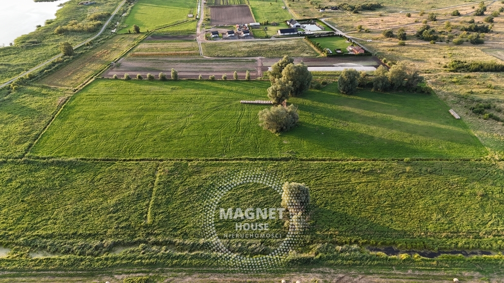 Działki pod zabudowę nad samym jeziorem | Lubczyna (3)