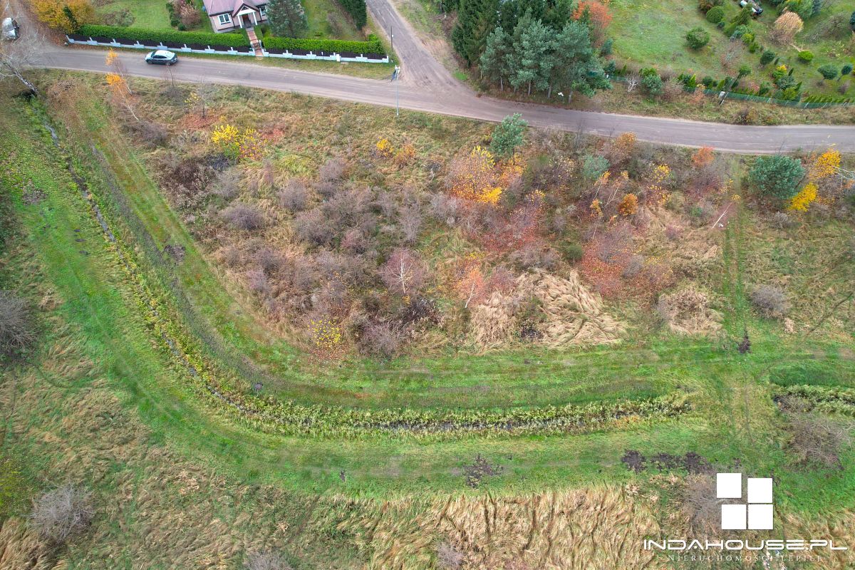 Działka budowlana  w otoczeniu zieleni  - Żurawia (1)