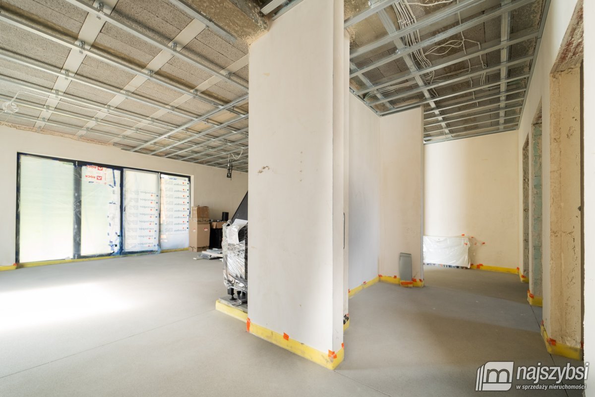 Kobylanka - wyjątkowy dom przy lesie / os. Zalesie (36)