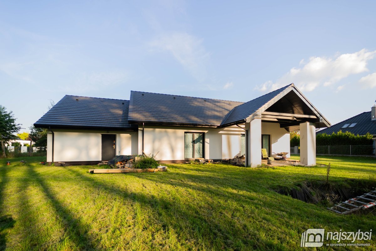 Kobylanka - wyjątkowy dom przy lesie / os. Zalesie (5)