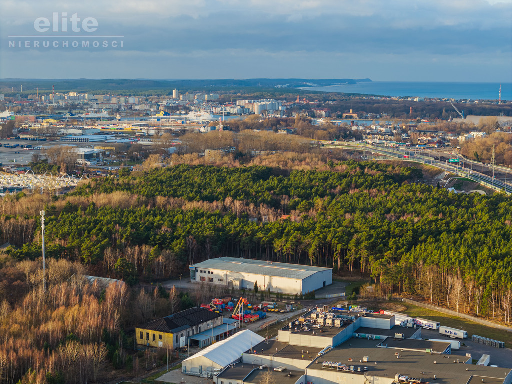 Hala 3035 m2 z zapleczem socjalnym w Świnoujściu (11)