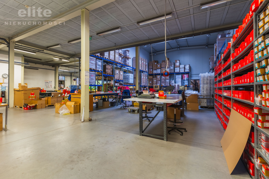 Hala 3035 m2 z zapleczem socjalnym w Świnoujściu (7)