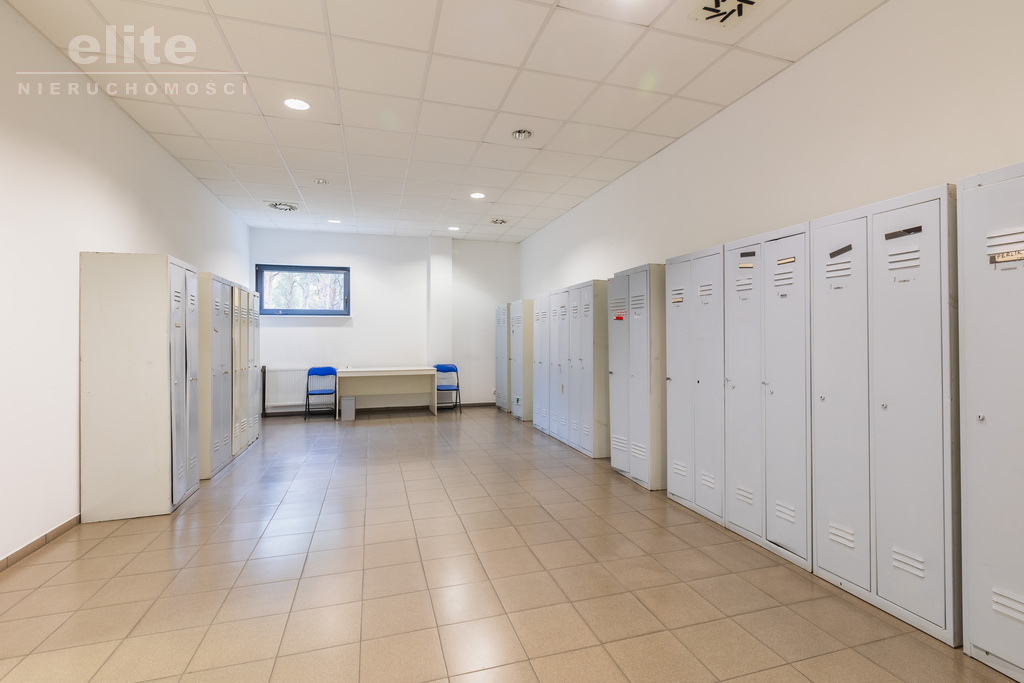 Hala 3035 m2 z zapleczem socjalnym w Świnoujściu (8)
