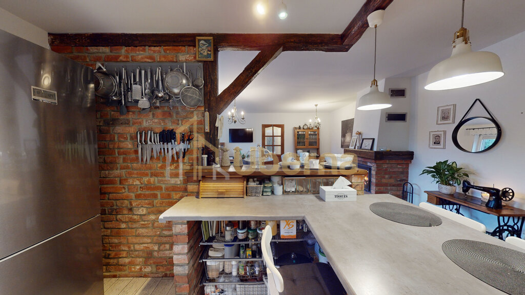 Przestronne mieszkanie 150 m², możliwość podziału (10)