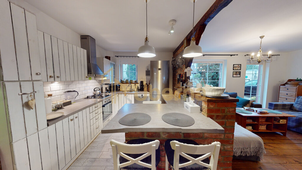 Przestronne mieszkanie 150 m², możliwość podziału (8)