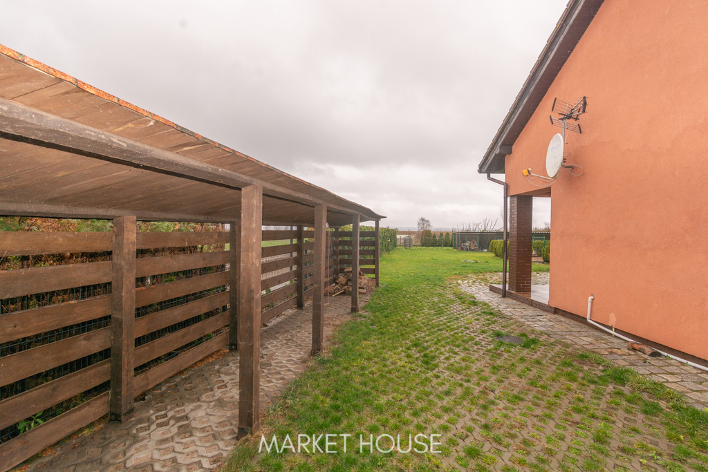Lubczyna dom nad jeziorem Dąbie (6)