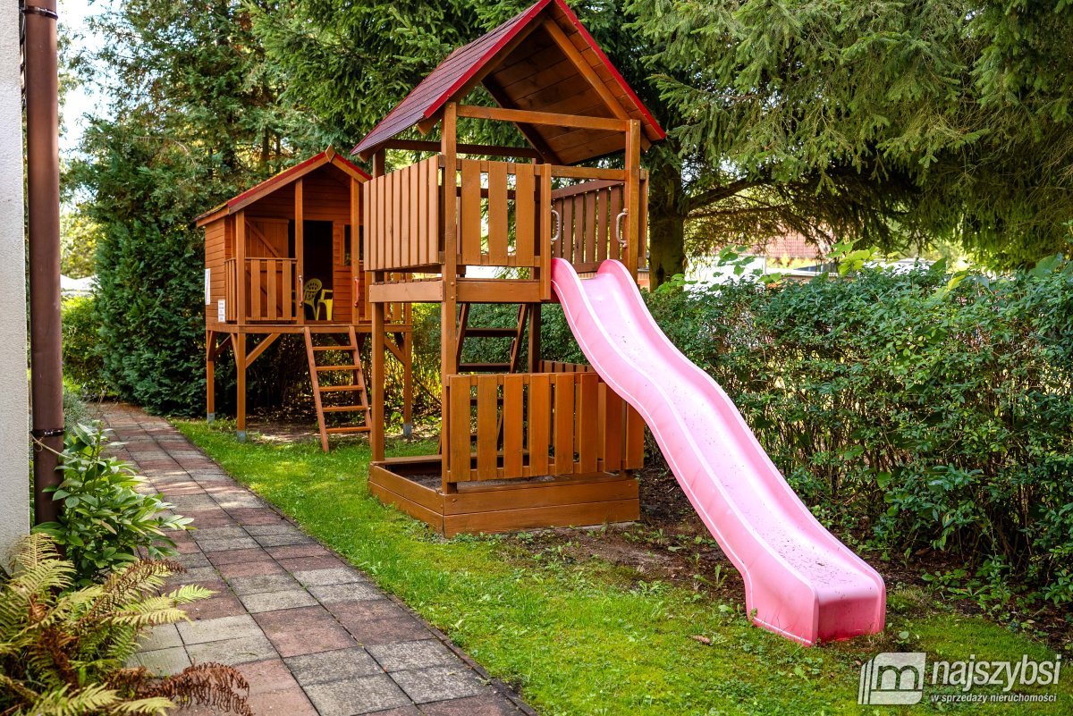 Mrzeżyno - Dom wczasowy 700m do morza (8)