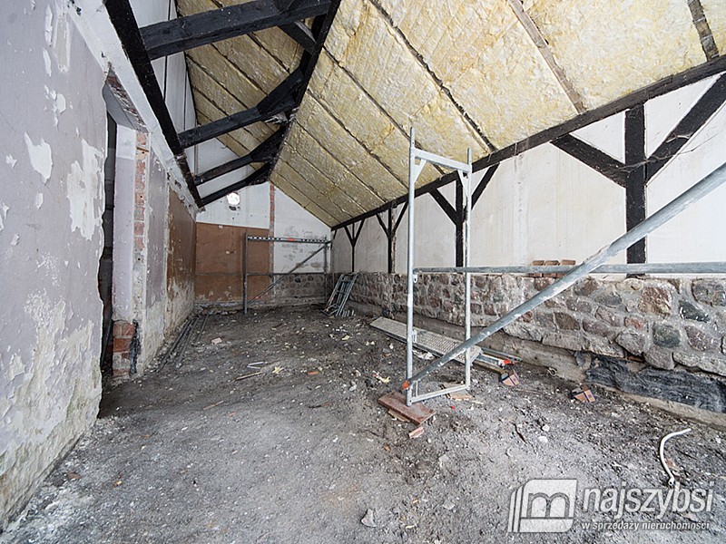 Przybiernów okolica- nieruchomość z potencjałem  (18)