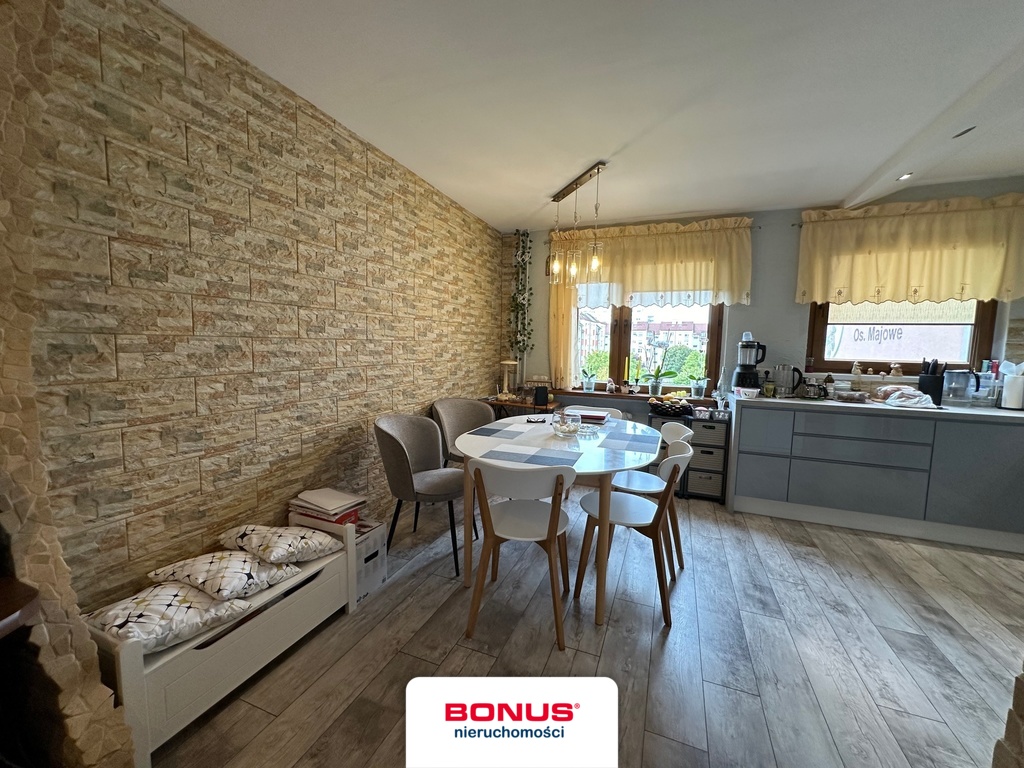 4 pokoje, duża kuchnia z jadalnią, po remoncie (5)