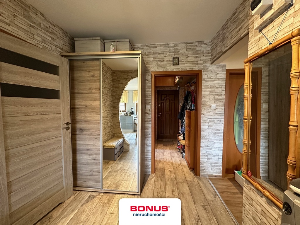 4 pokoje, duża kuchnia z jadalnią, po remoncie (7)