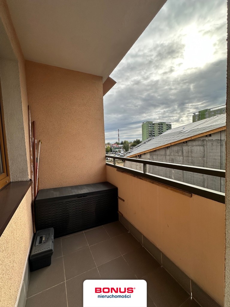 4 pokoje, duża kuchnia z jadalnią, po remoncie (17)