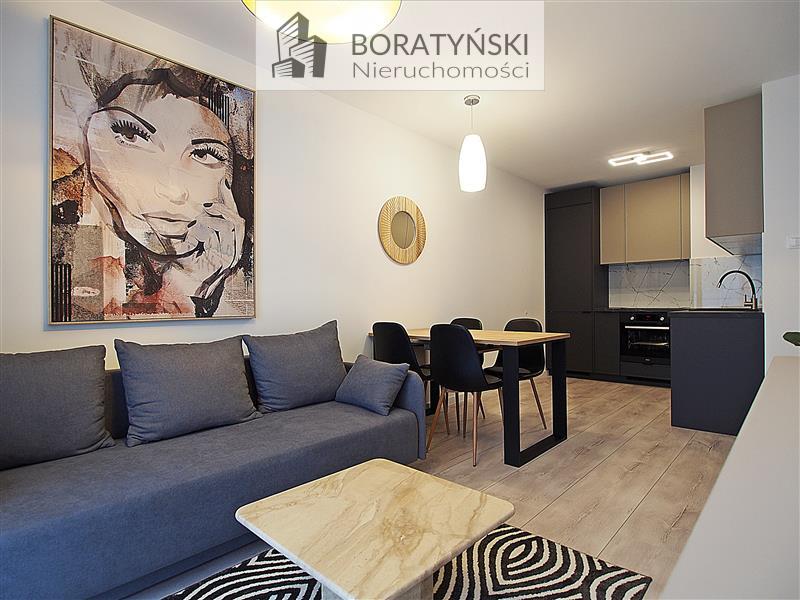 Atrakcyjne  2 pokojowe, balkon, winda. (1)