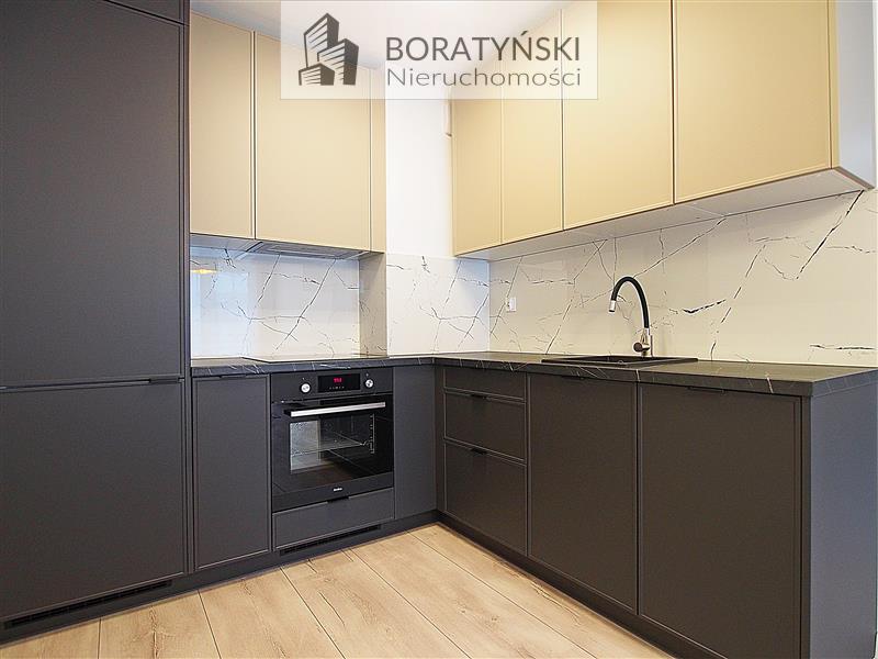 Atrakcyjne  2 pokojowe, balkon, winda. (3)