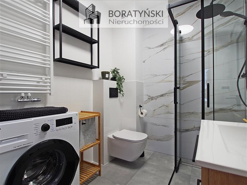Atrakcyjne  2 pokojowe, balkon, winda. (5)