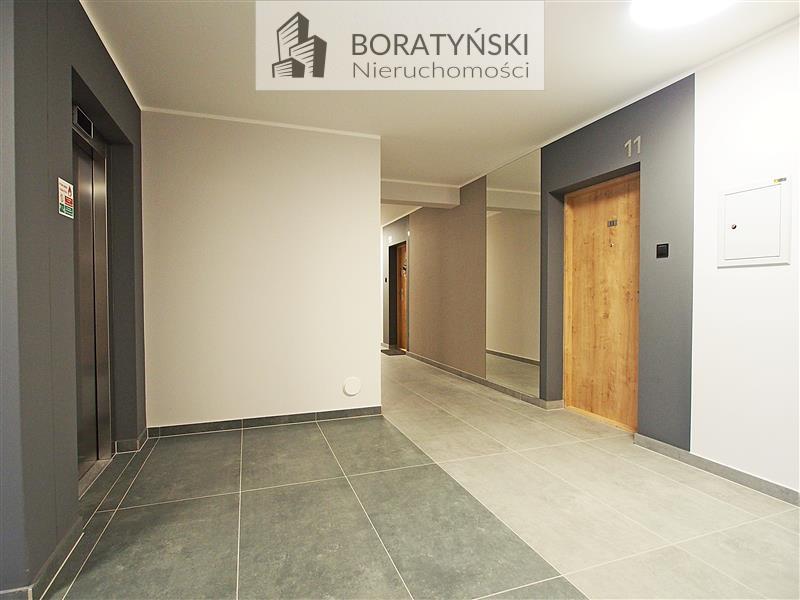 Atrakcyjne  2 pokojowe, balkon, winda. (10)