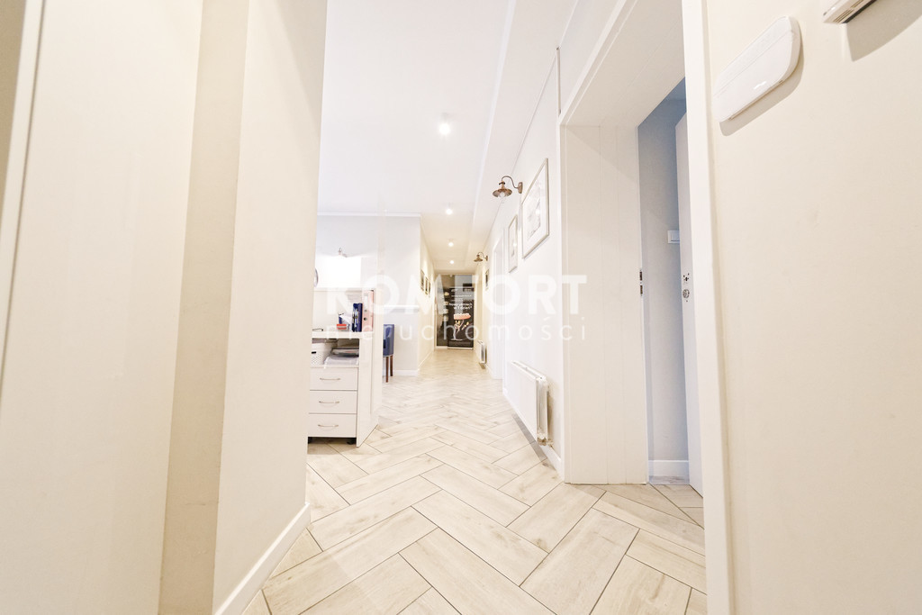 Gabinety; Stomatologiczne/Lekarskie/Arkońska (7)