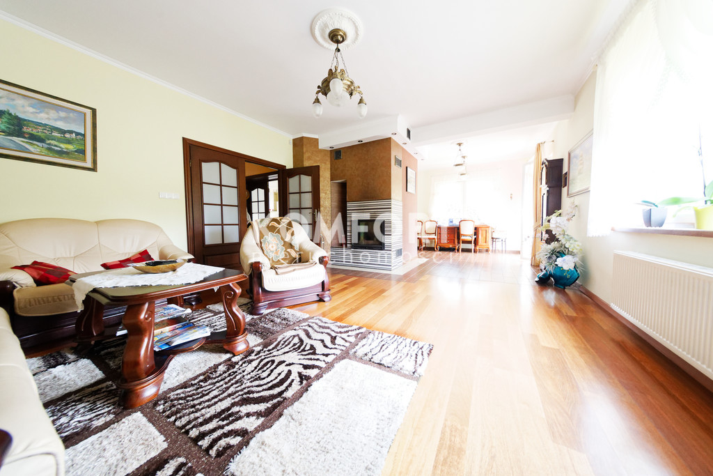 PIĘKNA WILLA REWAL (8)